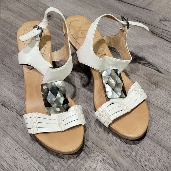 Naya arnelli t-strap heels with abalone shell detail - Picture 1 of 8